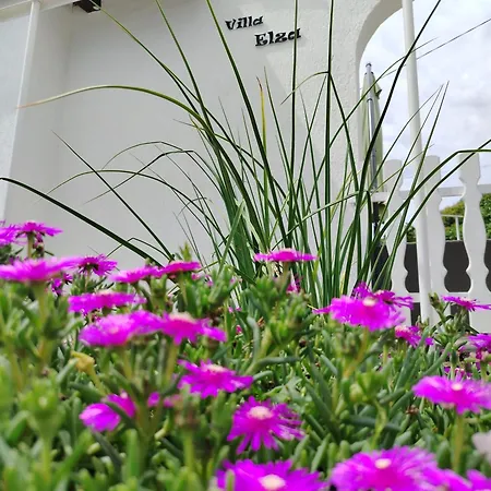 Kuca Za Odmor Elza ヴィラ *